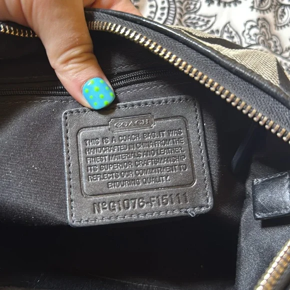 Coach Black and Gray/Tan Signature Shoulder Bag with Leather Trim - Picture 6 of 7